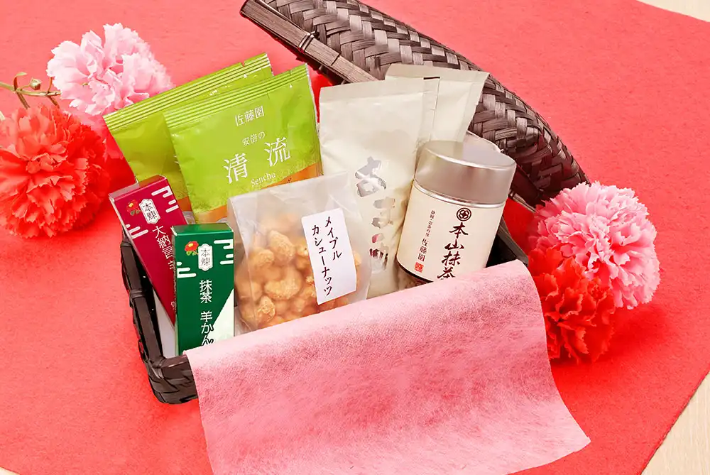 昔ながらの純甘酒と高級抹茶 お茶請けセット 竹かご