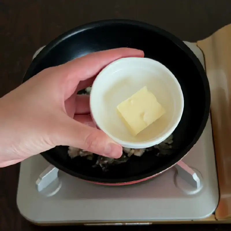うなぎのリエットをつくる　