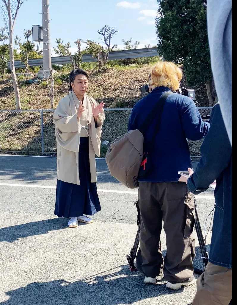 歌舞伎とうなぎの関係をお話しする市川九團次さん